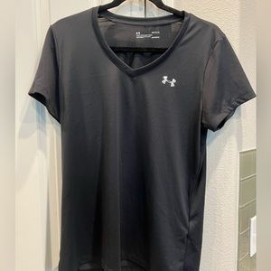 Women’s Under Armour V-Neck Workout Shirt